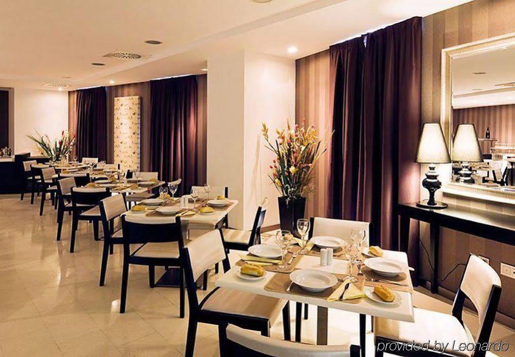 Yit Via Sevilla Mairena Mairena del Aljarafe Restoran fotoğraf